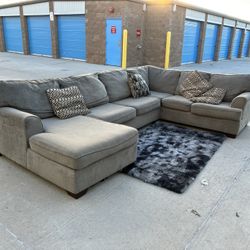 Large Sectional Couch 