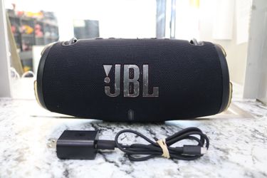 Black JBL Xtreme 3 Bluetooth Speaker Comes With an Aftermarket Charger