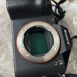 Sony Alpha 7 II E-mount interchangeable lens mirrorless camera with full frame sensor. Bestbuy certified. Item is pretty much new very low shutter cou