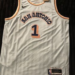 Victor  Wembanyama (City Edition)  