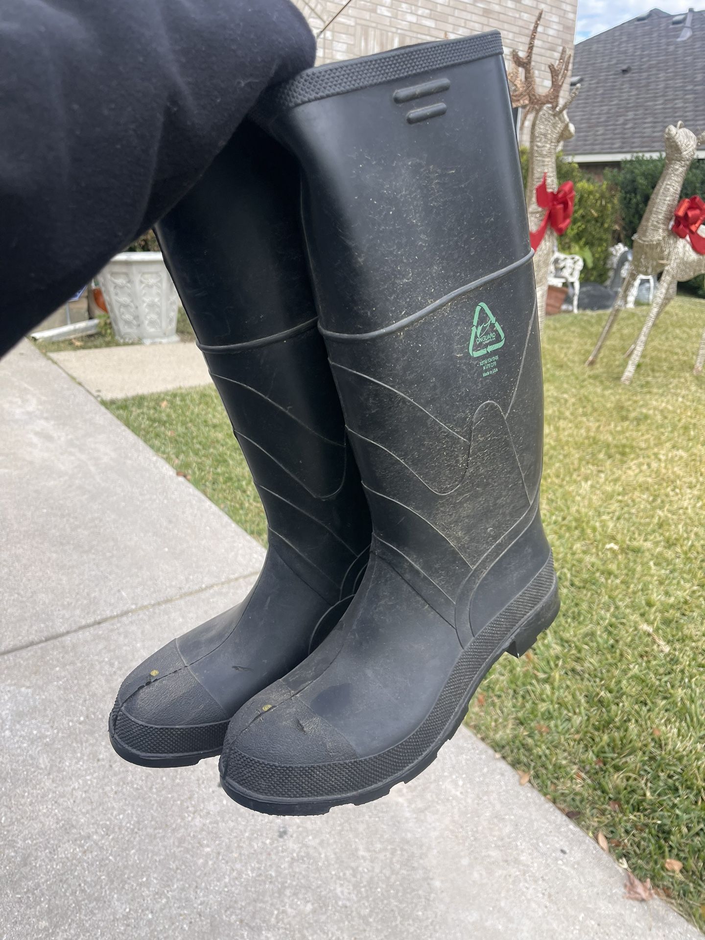 Mans Work Boots Size 13 Toe Metal