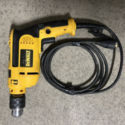 Dewalt DWE5010 1/2” (13mm)  Hammer Drill/Driver With Key