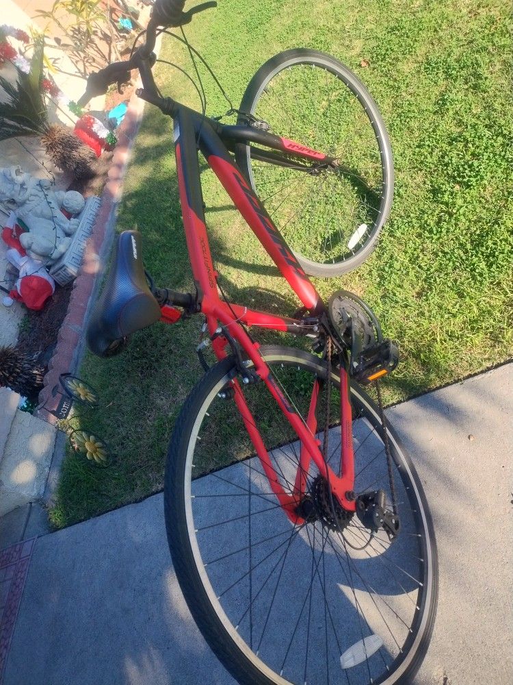 Bicycle 26-in Men's Hyper..