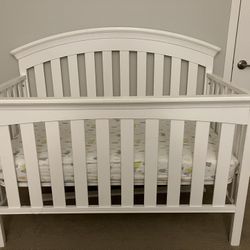 Delta Crib