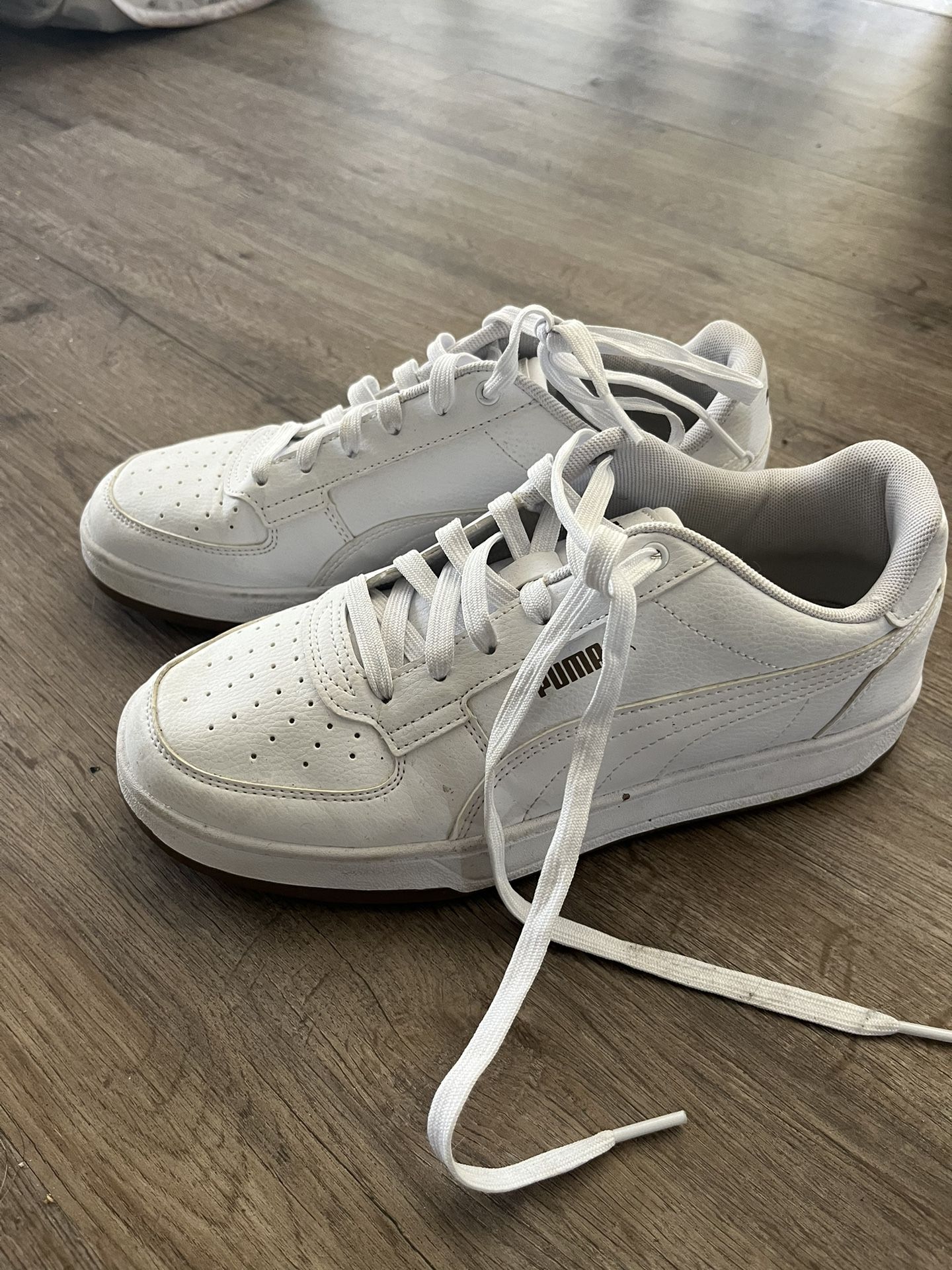 Puma shoes( New)