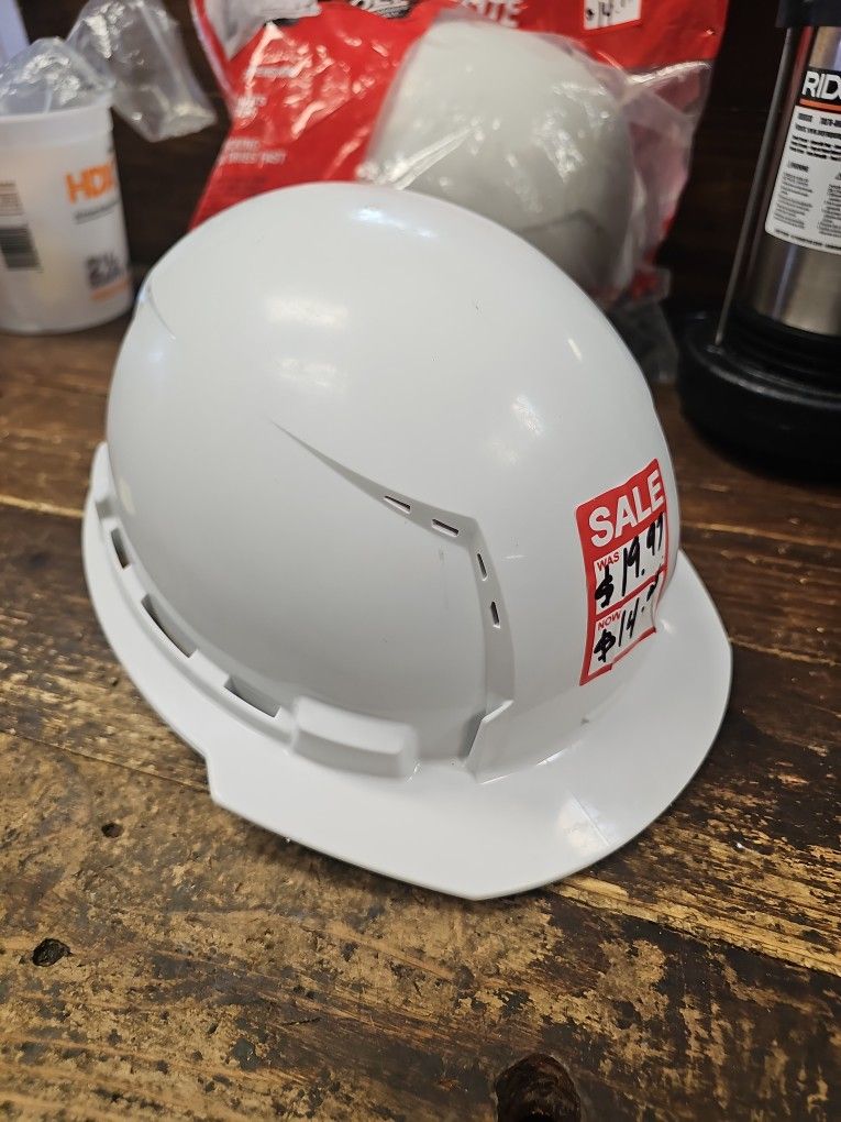 Milwaukee Bolt Hard Hat