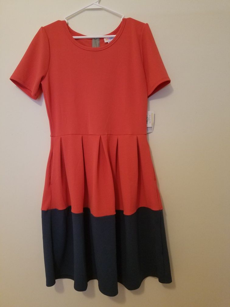 XL Lularoe Amelia