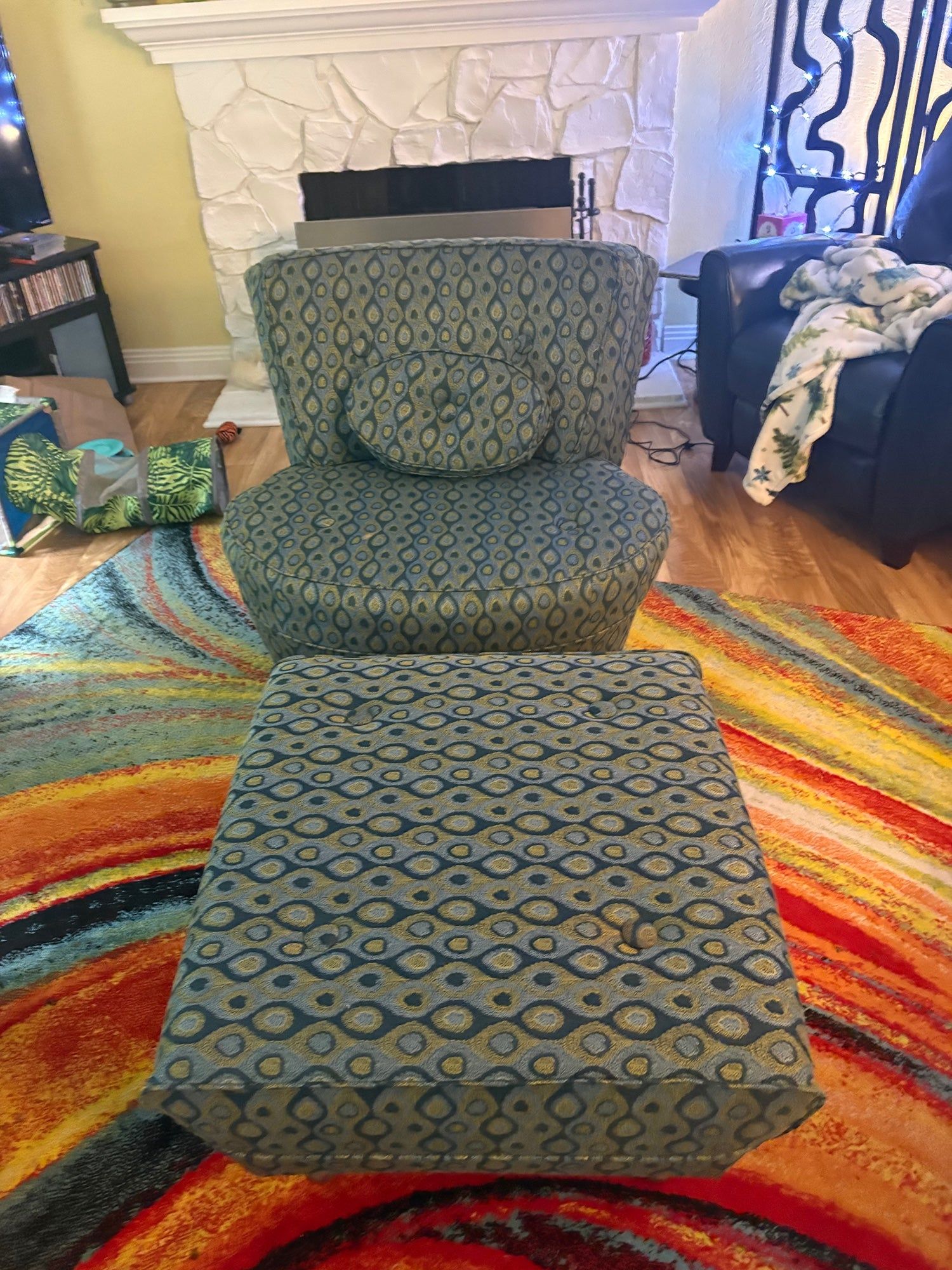 Geometric Patterned Accent Chair and Ottoman Set