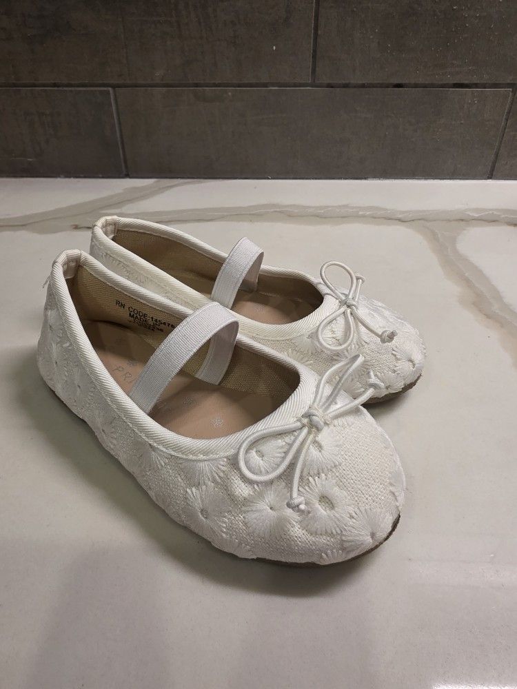 Primark Girls Lace Shoes Size 7