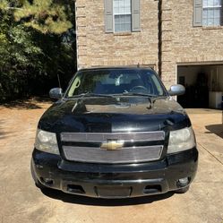 Chevrolet avalanche black 2008