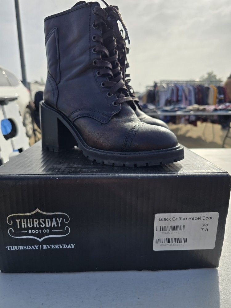 Womens Boots THURSDAY 