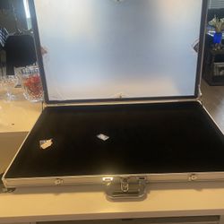 Jewelry Display Case Lockable 