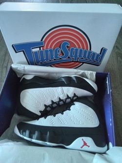 Air Jordan 9 Retro Space Jam Tune Squad Sneakers size 10.5 mens
