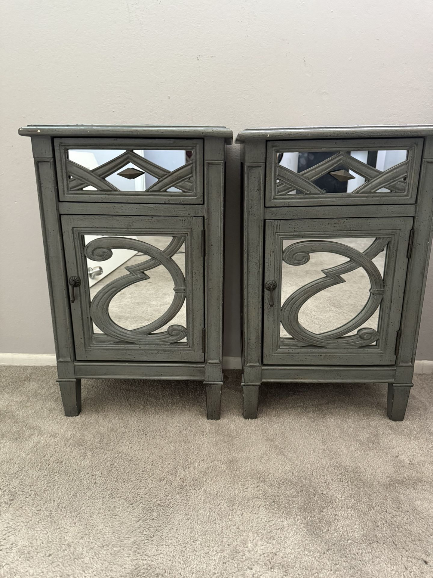 Night Stand/End Table