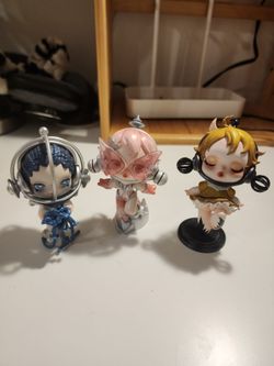 Set of 3 skullpanda figures