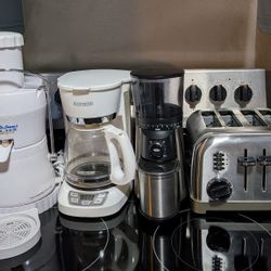 Small Kitchen Appliances 