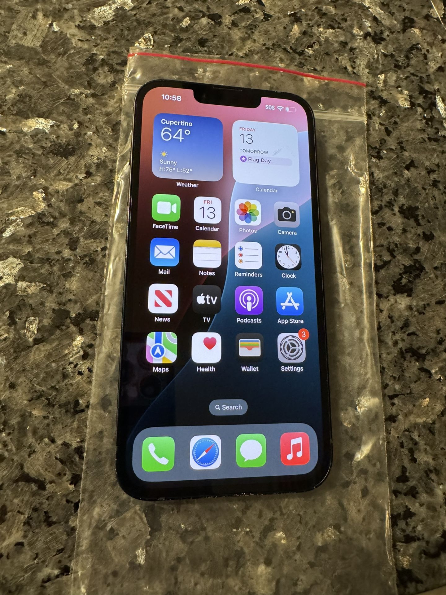 Unlocked Apple 🍏 iPhone 14 (Black) 128GB - Great Condition