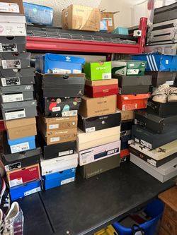 Nike, Jordan and Woman shoes 200 pairs