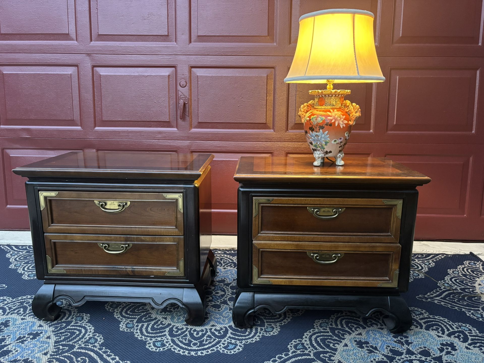 Vintage Broyhill Premier Asian Collection Nightstands And Satsuma Vase Lamp