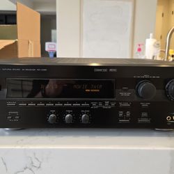 Yamaha AV Receiver RX-V595
