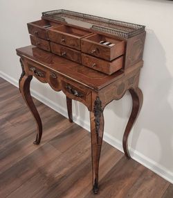 French Bonheur Du Jour Lady's Writing Desk