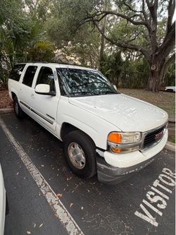 2005 gmc Yukon super reliable ice cold ac one owner new tires
