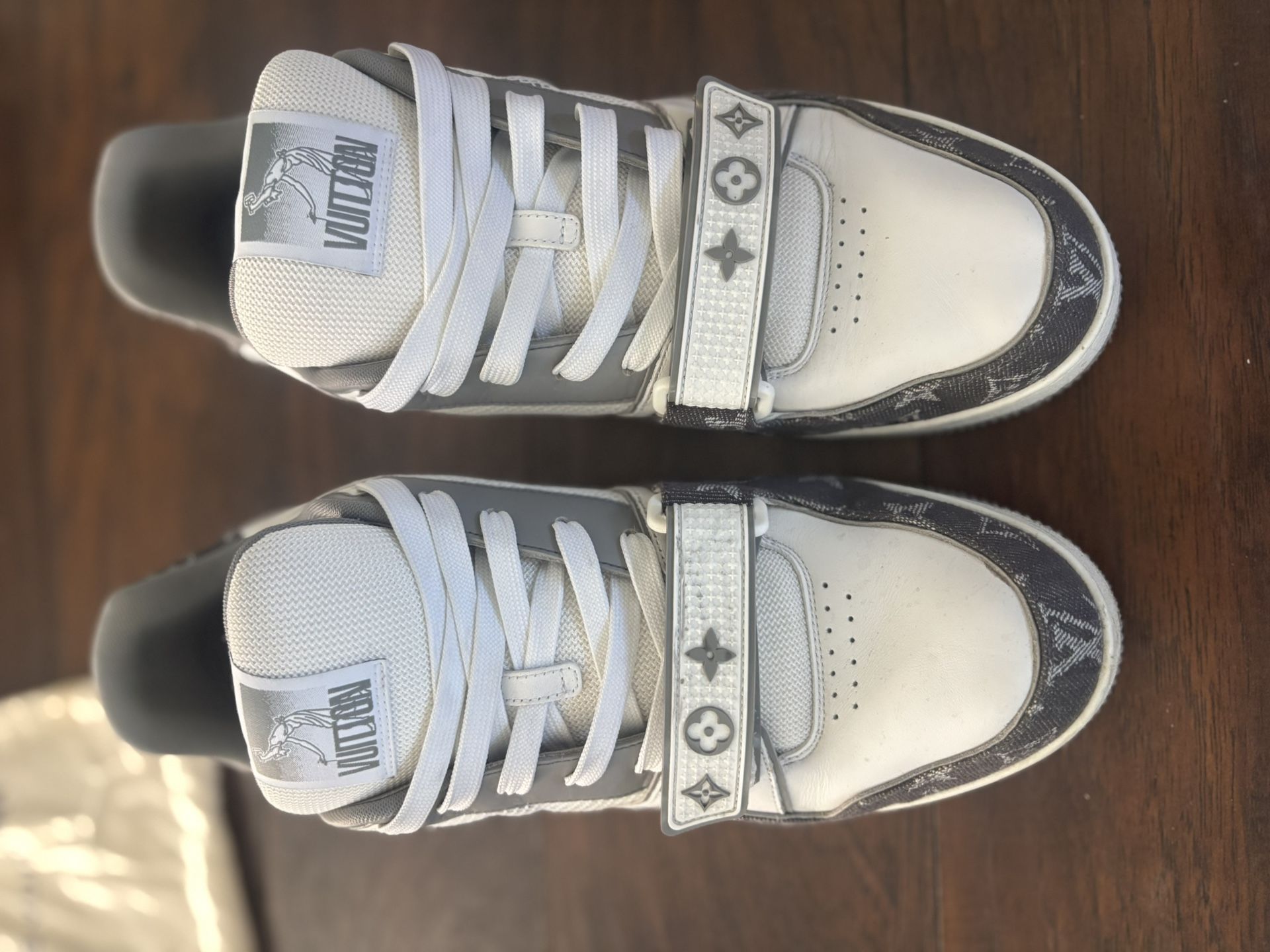 Louis Vuitton LV Trainer Sneakers + Box + Dust Bags — Size 10.5 — Clean