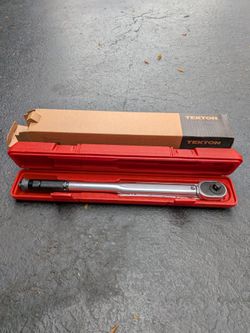 Tekton 1/2 Inch Drive Micrometer Torque Wrench