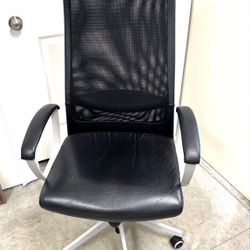 IKEA Brand Office Desk Chair With armrests & 3 Position Tilt
