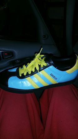Adidas Gazelles brand new size 10 1/2