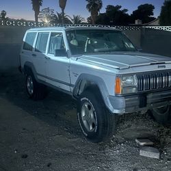 1990 jeep Cherokee inline motor