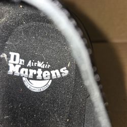 DOC MARTENS