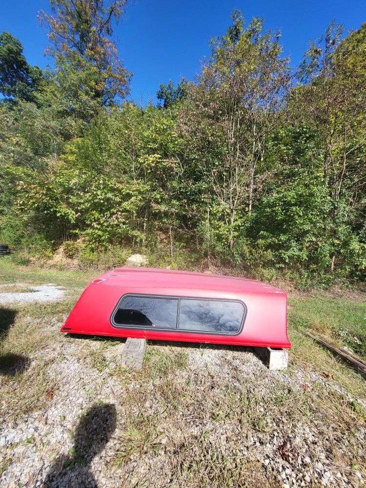 8 Foot Bed Cap 