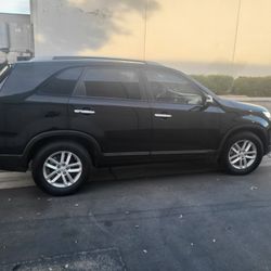2015 KIA SORENTO 