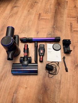 Cordless vacuum