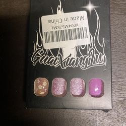 Press On Nails