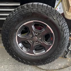 2023 Jeep gladiator Rubicon Wheels And Tires 