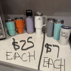 Tumblers Stanley, Yeti 