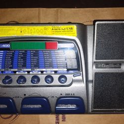 Digitech RPX 400 Guitar Pedal. 
