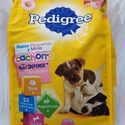 Pregunte  Por La Comida Para Cachorros