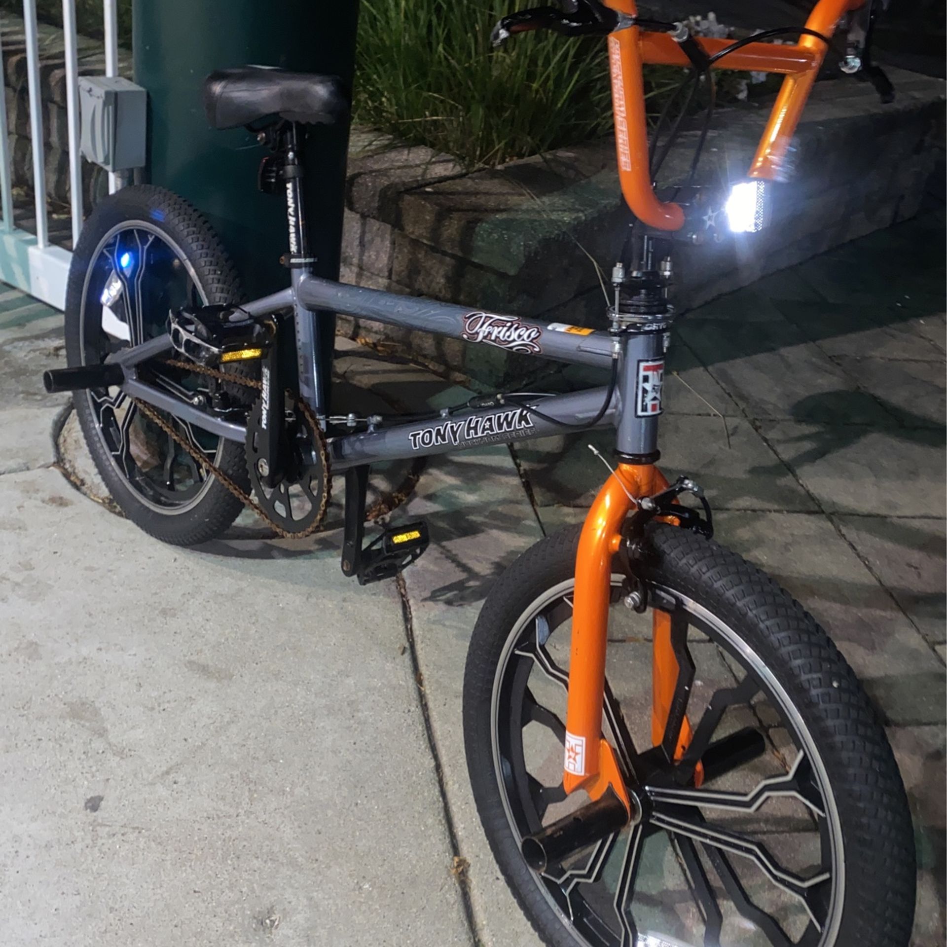 2017 20 Inch Tony Hawk Bike With Mongoose Mags