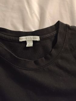 Threads 4 Thought Black T-Shirt Size Small