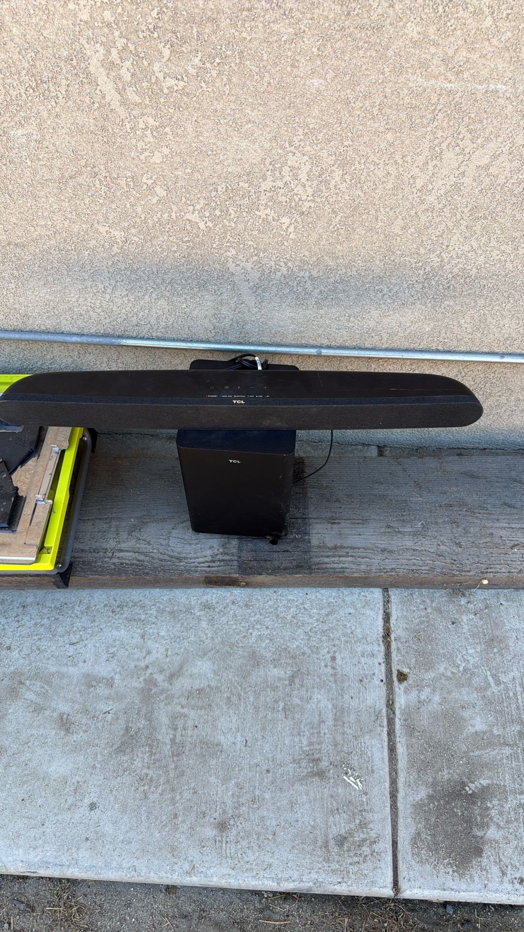 Soundbar And Sub