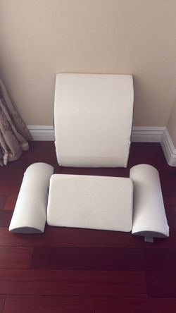Sitting pillow- with support