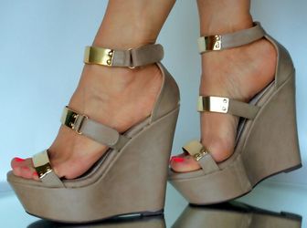 Sexy high heels sandals wedge shoes. Disa taupe