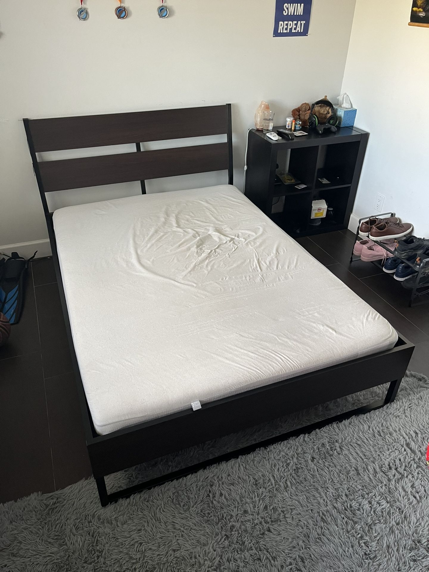 IKEA “Trysil” Full Size Platform Bed With Mattress