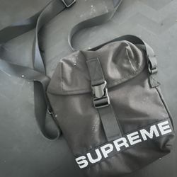 Supreme Hand Bag 