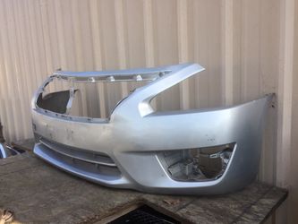 2013 2015 Nissan Altima Front Bumper OEM used good condition