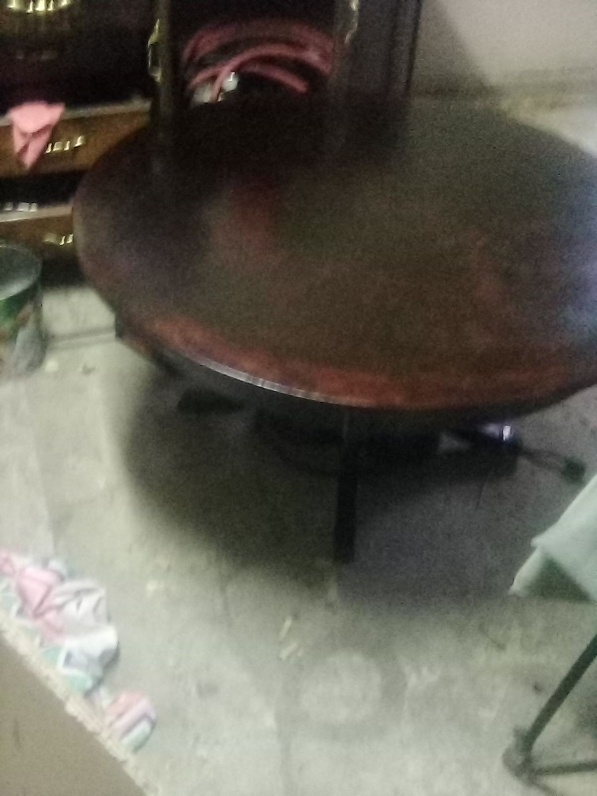 Round table