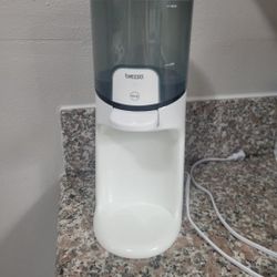 Baby Brezza Water Warmer